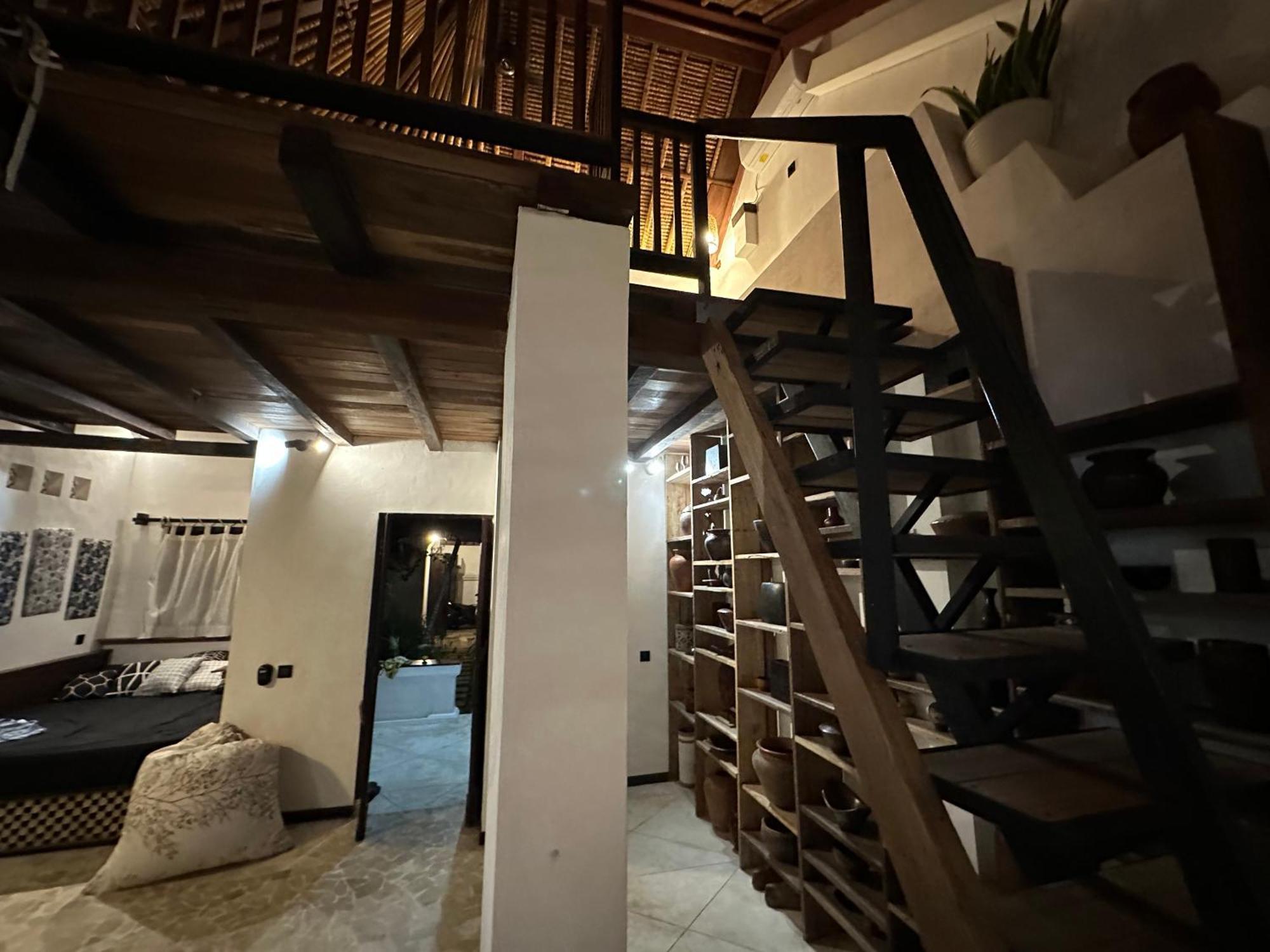 My Secret Home Seminyak Esterno foto