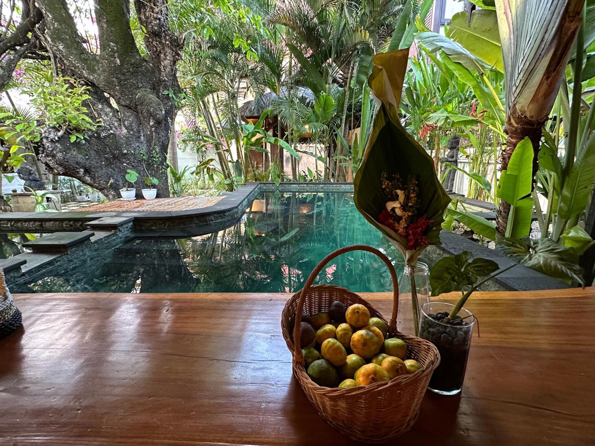 My Secret Home Seminyak Esterno foto