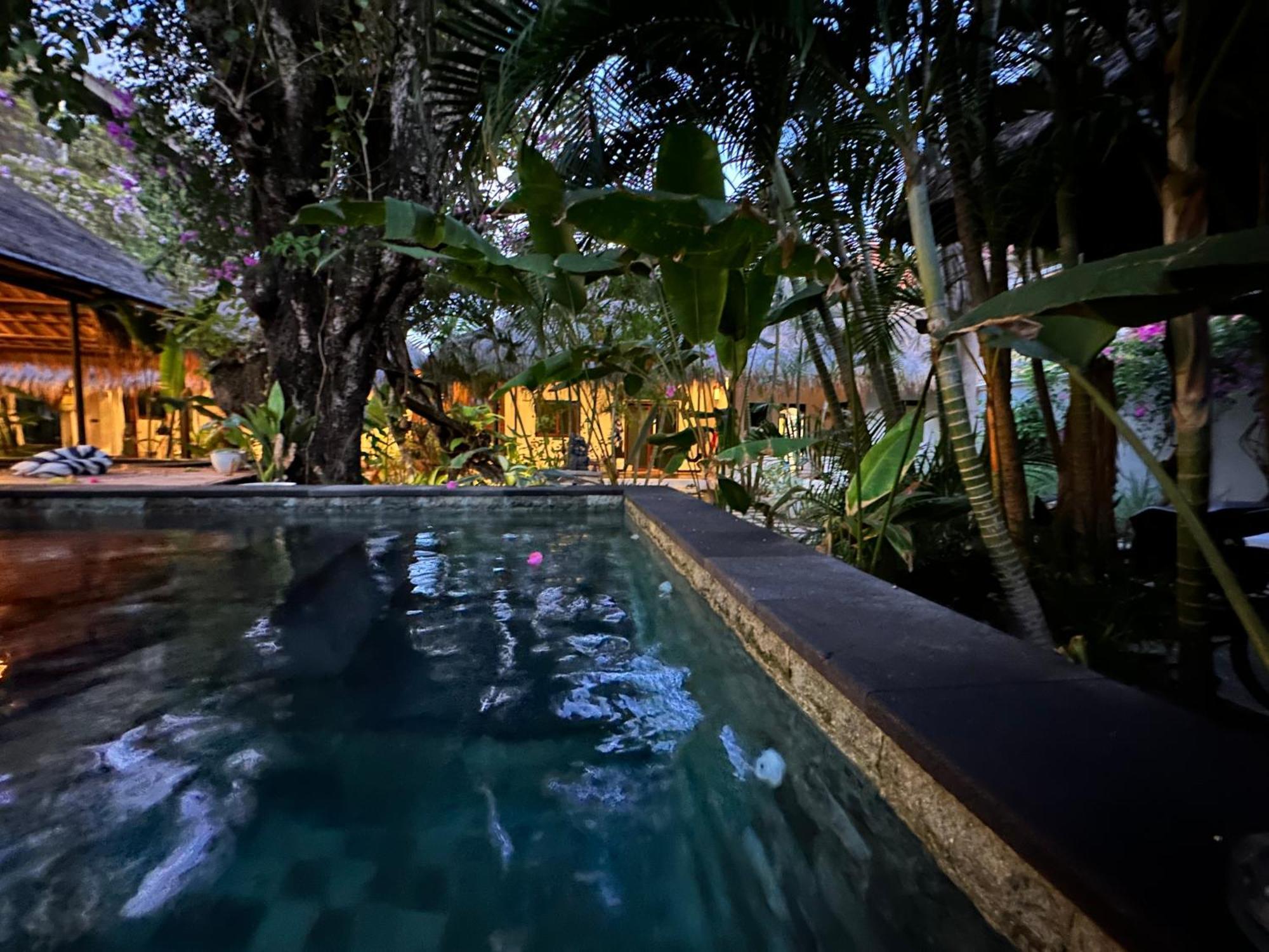 My Secret Home Seminyak Esterno foto
