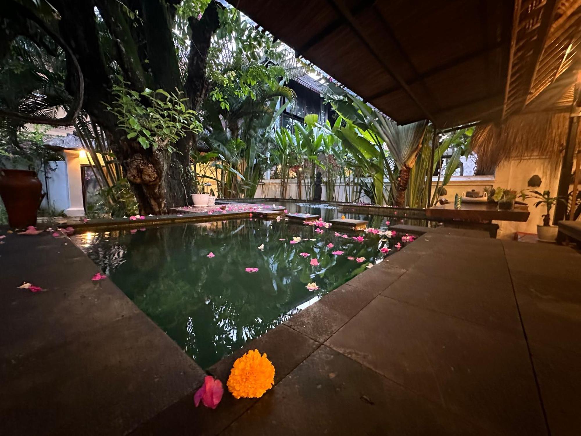 My Secret Home Seminyak Esterno foto